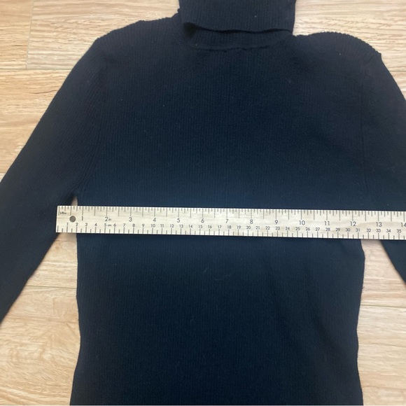 Alexander McQueen McQ Peplum Wool Blend Turtleneck dress - Picture 10 of 15